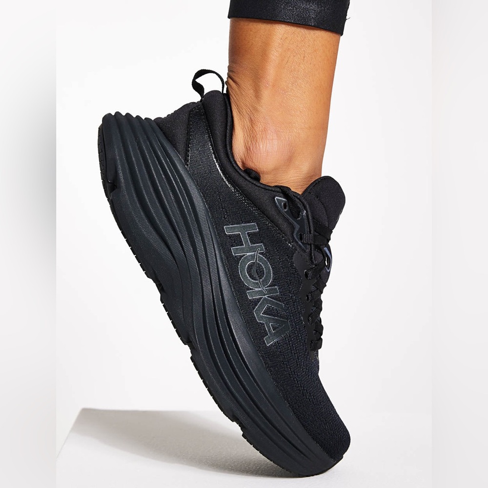 Hoka Women’s Bondi 8